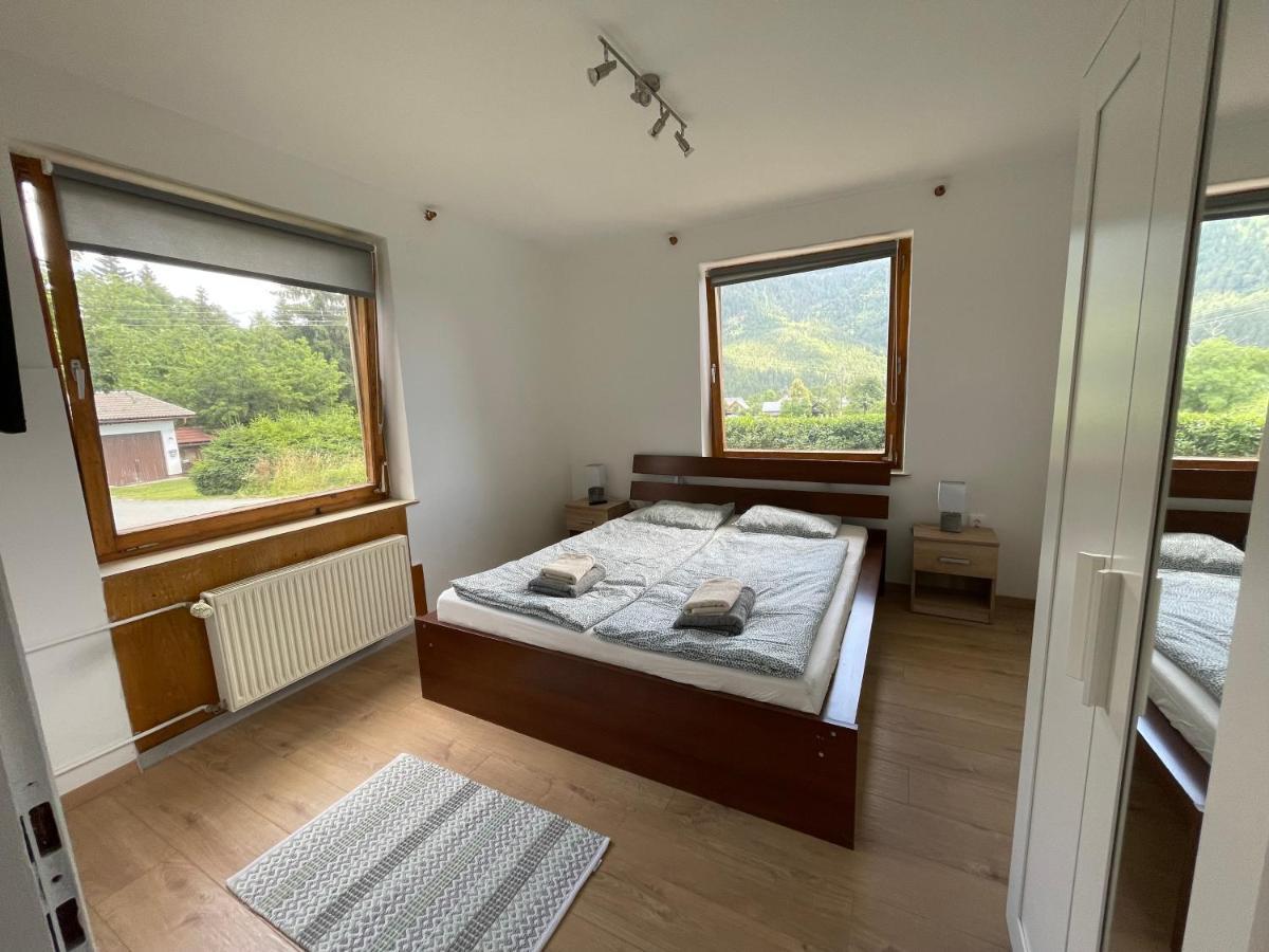 Haus Schwarzenbach Apartman Weißbriach Kültér fotó
