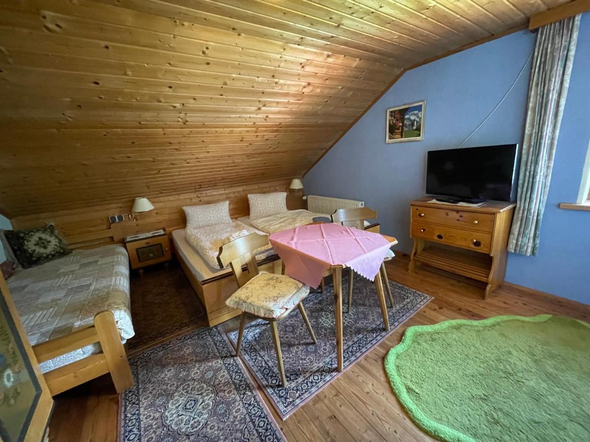 Haus Schwarzenbach Apartman Weißbriach Kültér fotó